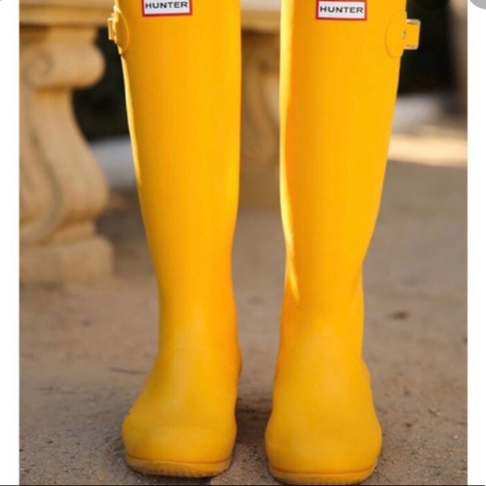 Hunter Tall Yellow Rain Boots
